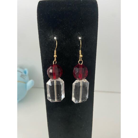 handmade clear and red bead earrings - Picture 1 of 5